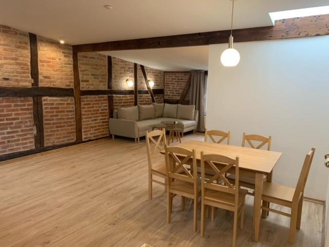 Apartamenty Rynek23 بوتسك المظهر الخارجي الصورة