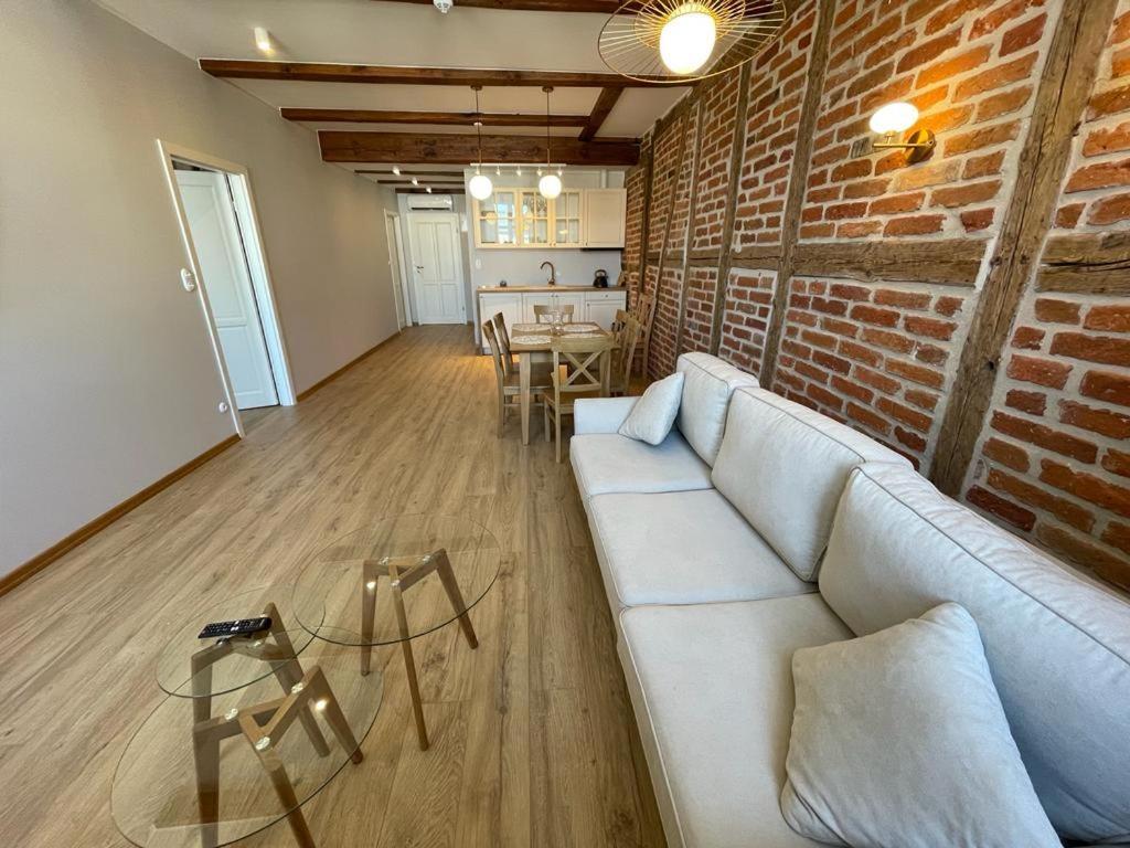 Apartamenty Rynek23 بوتسك المظهر الخارجي الصورة