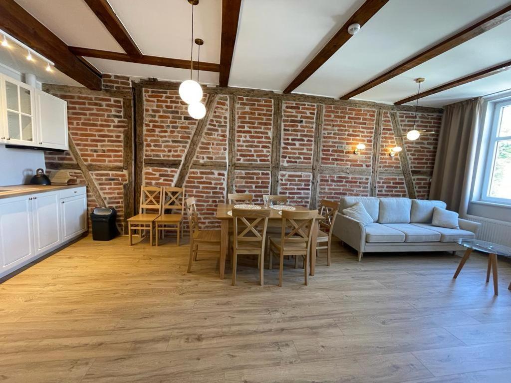 Apartamenty Rynek23 بوتسك المظهر الخارجي الصورة