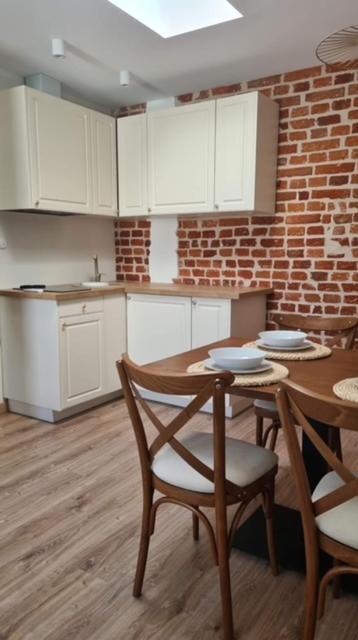 Apartamenty Rynek23 بوتسك المظهر الخارجي الصورة